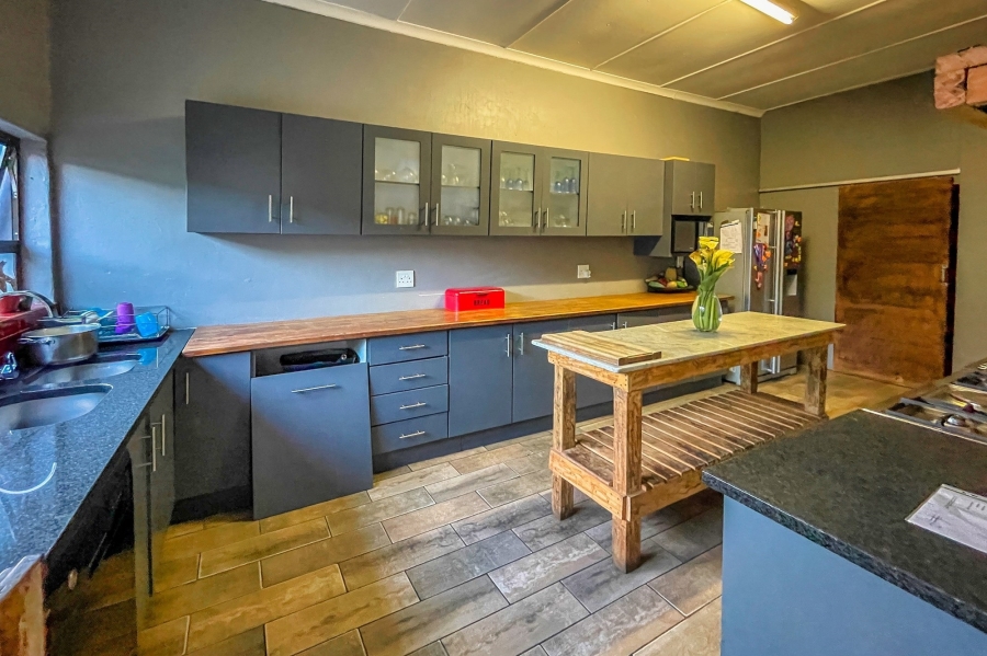 4 Bedroom Property for Sale in Wellington Central Western Cape